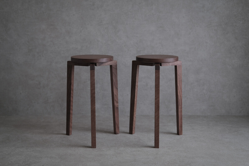 little_round_stool_front