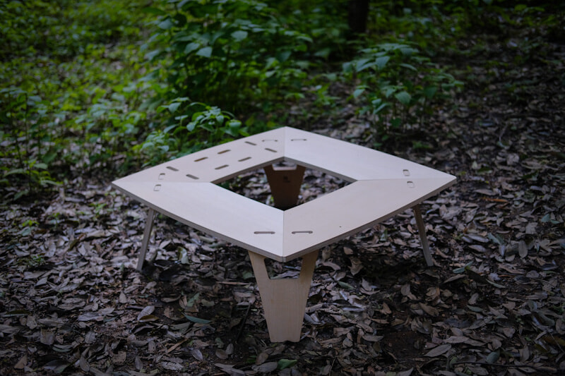 2way_outdoor_table_wh